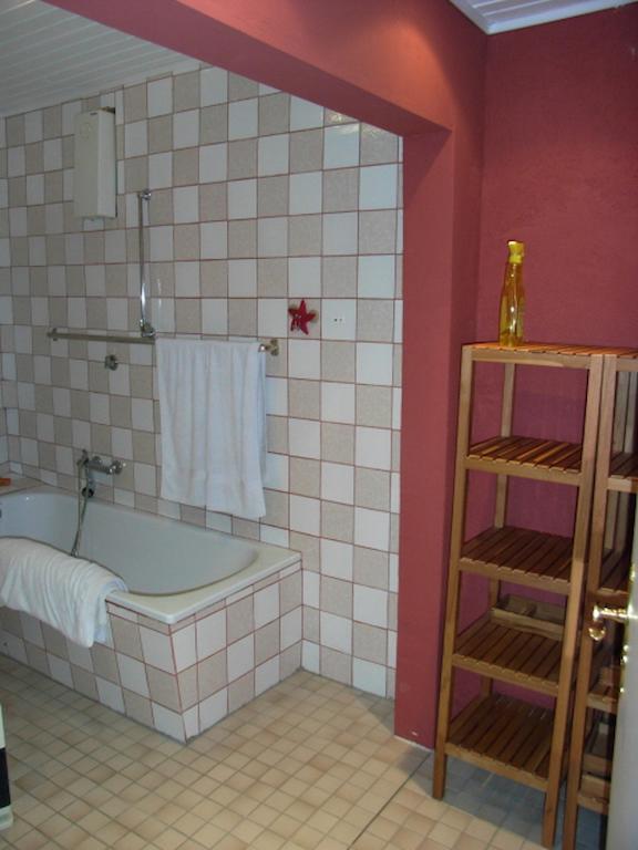 Ferienhaus Mauseloch Кауб Номер фото
